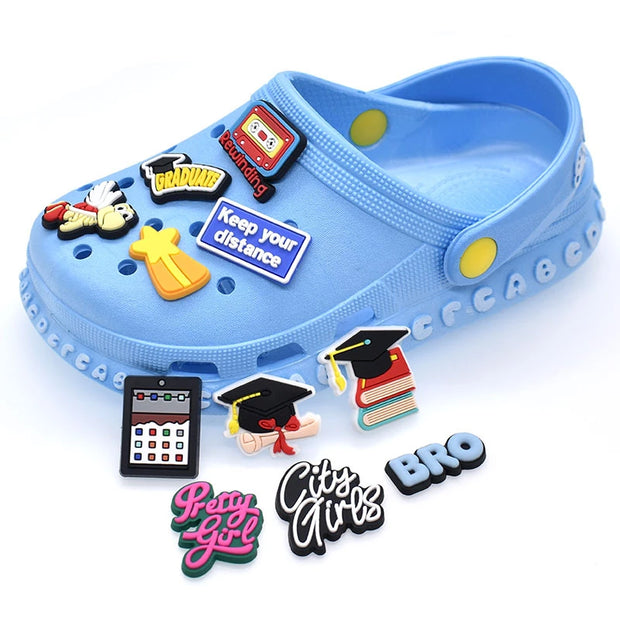 Graduation Cap & Books Shoe Charm